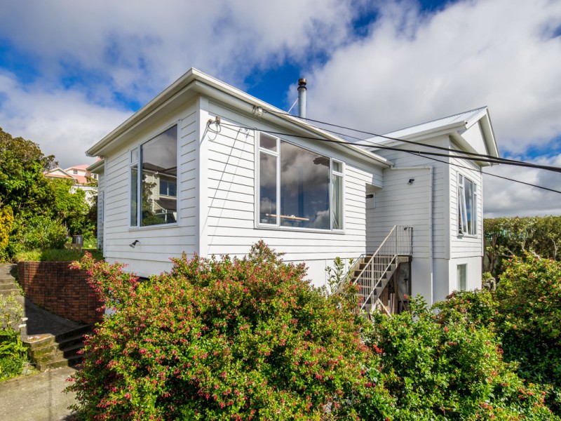 6 Mitchell Street, Brooklyn Wellington 6021 Tommy's Real Estate