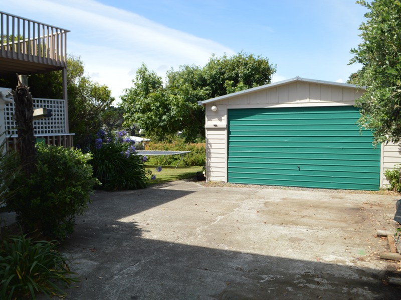 7 Mataiwhetu Street, Elsdon Porirua City 5022 Tommy's Real Estate