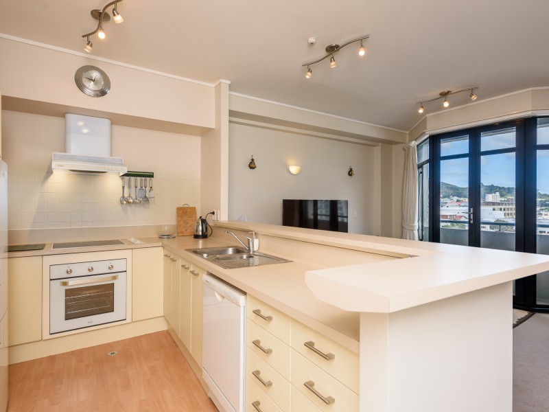 6D/16 Kent Terrace, Mount Victoria Wellington 6011 Tommy's Real Estate