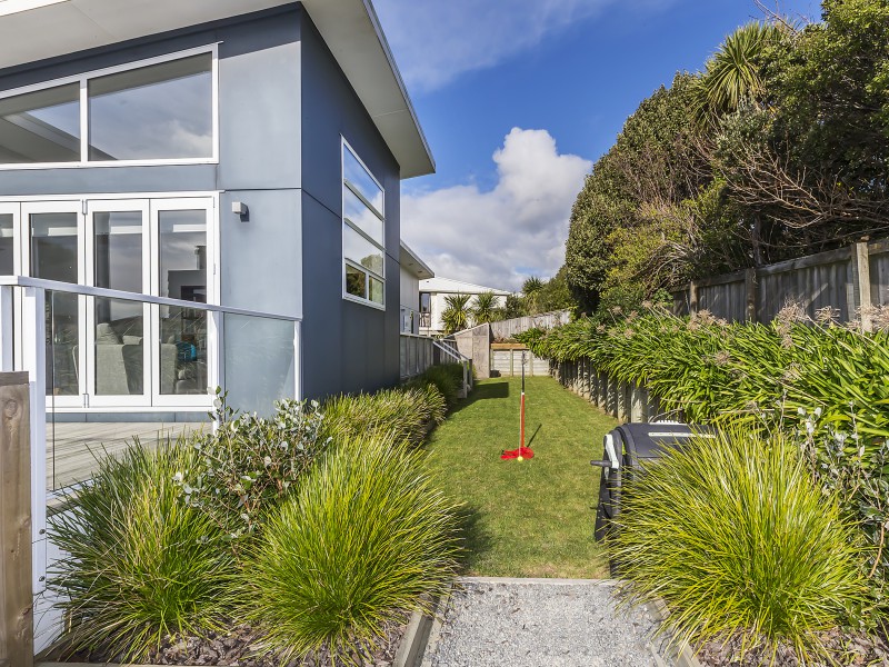 4 Antipodes Lane, Whitby Porirua City 5024 Tommy's Real Estate