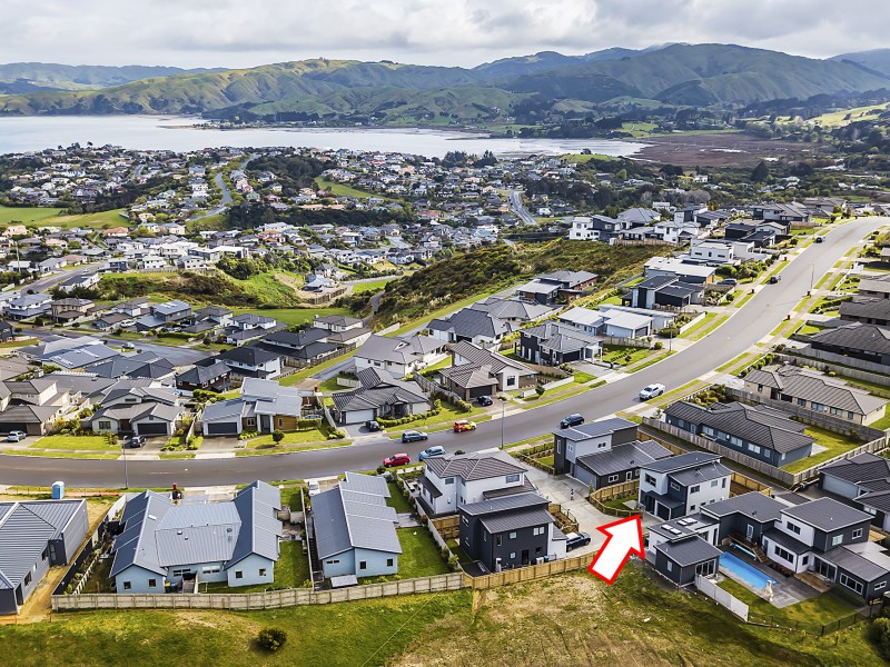 2/90C Endeavour Drive, Whitby Porirua City 5024 Tommy's Real Estate