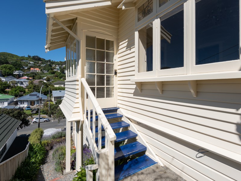52 The Parade, Island Bay Wellington 6023 Tommy's Real Estate