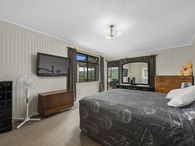 40 Seymour Grove, Kingsley Heights Upper Hutt 5018 Tommy's Real Estate