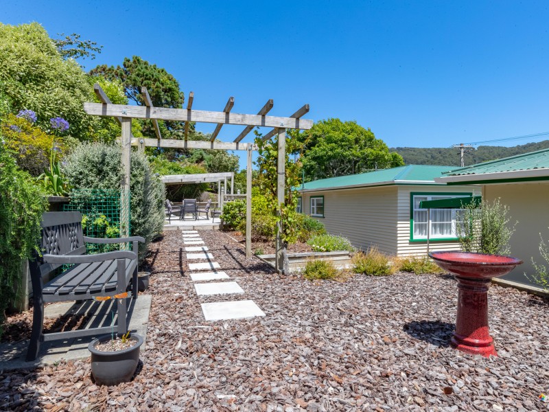 33 Peel Place, Wainuiomata Lower Hutt City Tommy's Real Estate