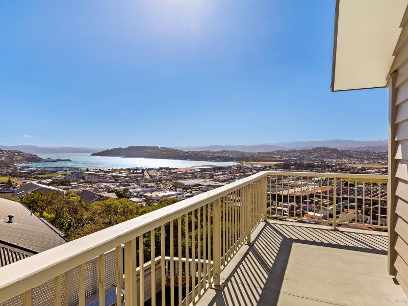 42 Lerwick Terrace, Melrose Wellington 6023 Tommy's Real Estate