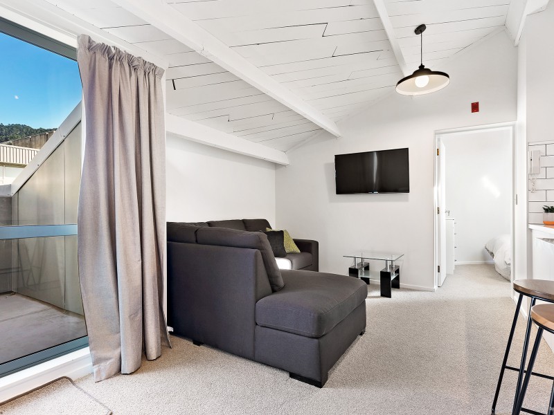 18/220 Thorndon Quay, Pipitea Wellington 6011 Tommy's Real Estate