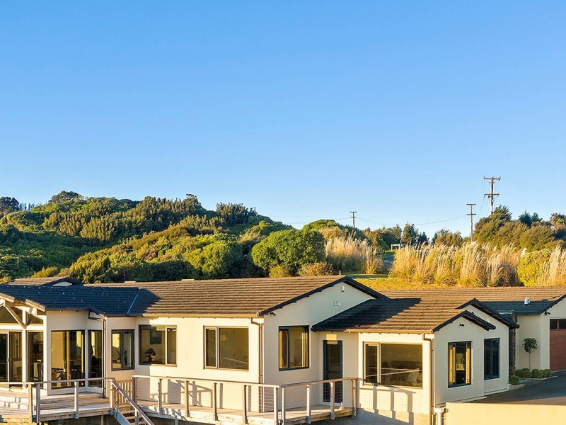 35 The Track, Plimmerton Porirua City 5026 Tommy's Real Estate