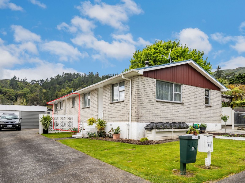 4 Helvetia Grove, Naenae Lower Hutt City 5011 Tommy's Real Estate