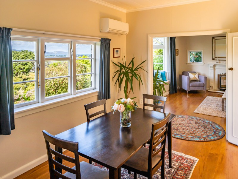 15 Harbour View Road, Harbour View Lower Hutt City 5010 Tommy's Real