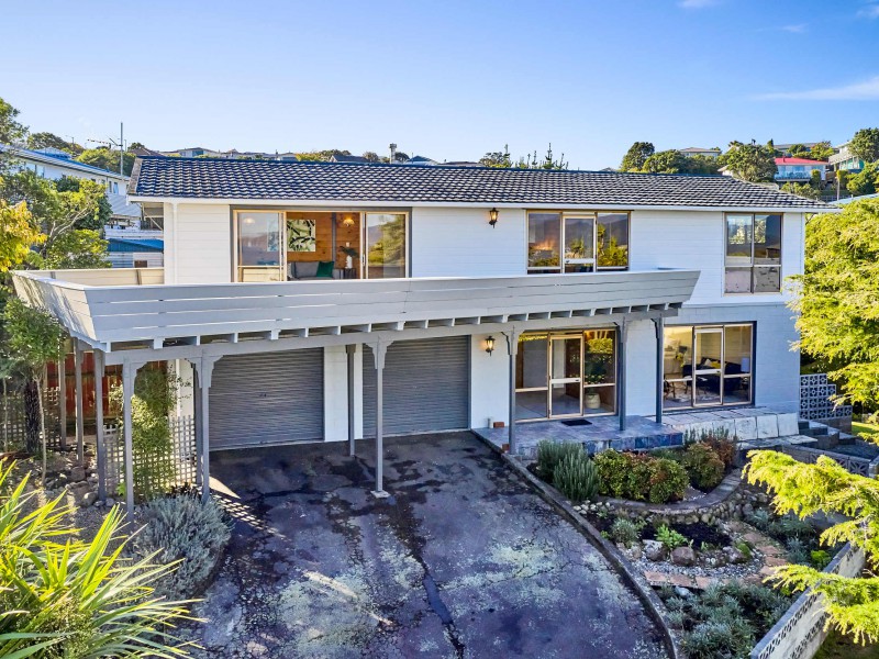 14 Laburnum Grove, Maungaraki Lower Hutt City 5010 Tommy's Real Estate