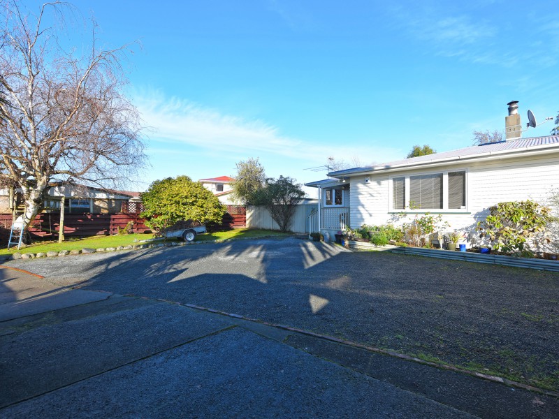 27 Clouston Park Road, Clouston Park Upper Hutt 5018 Tommy's Real Estate