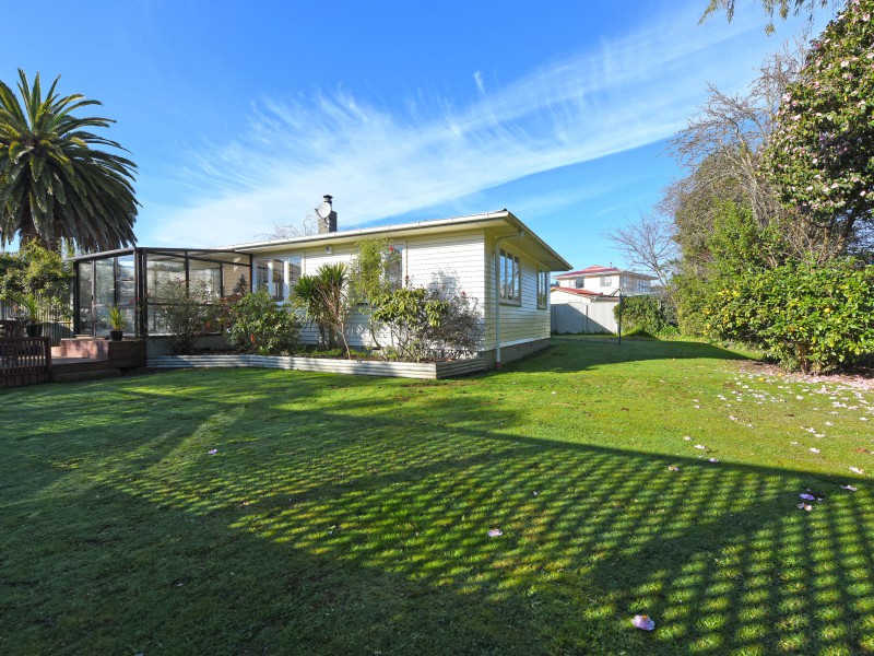 27 Clouston Park Road, Clouston Park Upper Hutt 5018 Tommy's Real Estate
