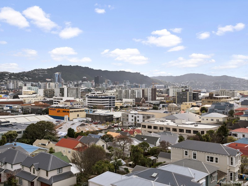 704/131 Brougham Street, Mount Victoria Wellington 6011 Tommy's Real Estate