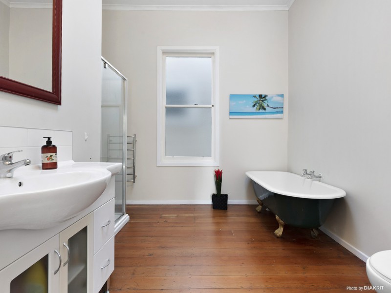 54 Kilbirnie Crescent, Kilbirnie Wellington 6022 Tommy's Real Estate