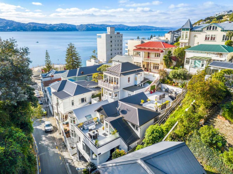 17 Hay Street, Oriental Bay Wellington 6011 Tommy's Real Estate