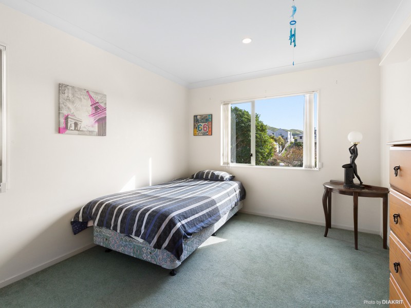 5 Radstock Grove, Churton Park Wellington 6037 Tommy's Real Estate